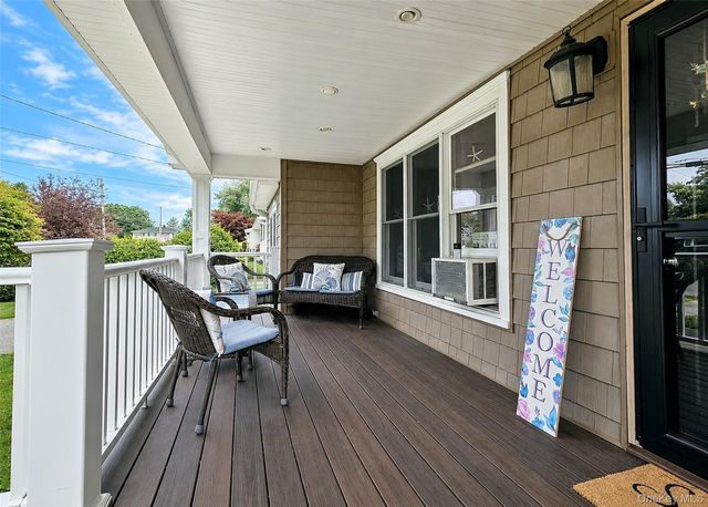19 Evy Court, Sayville, NY 11782