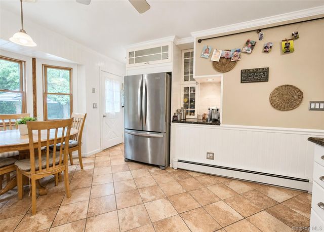 19 Evy Court, Sayville, NY 11782