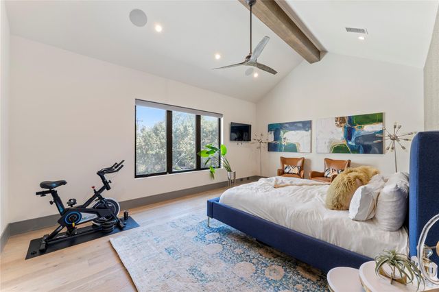 4935 Braesheather Drive, Houston, TX 77096