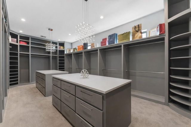 4935 Braesheather Drive, Houston, TX 77096