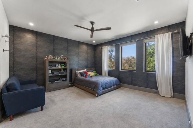 4935 Braesheather Drive, Houston, TX 77096