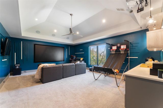 4935 Braesheather Drive, Houston, TX 77096