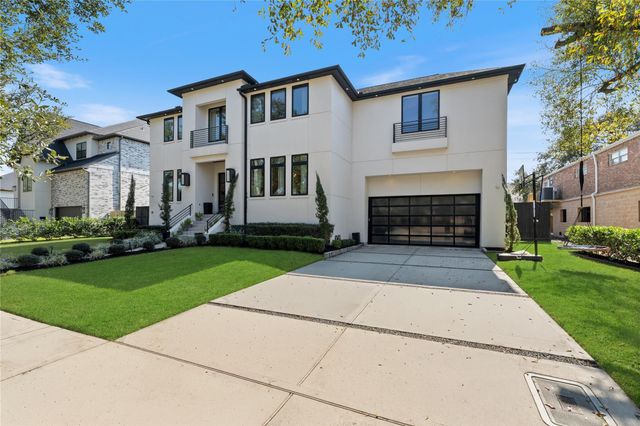 4935 Braesheather Drive, Houston, TX 77096