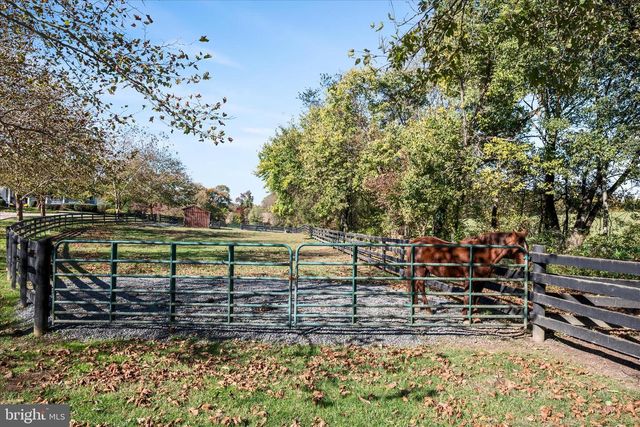 17635 HARMONY CHURCH RD, Hamilton, VA 20158