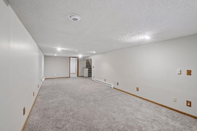 6592 85th Street S, Cottage Grove, MN 55016