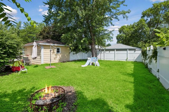 6592 85th Street S, Cottage Grove, MN 55016