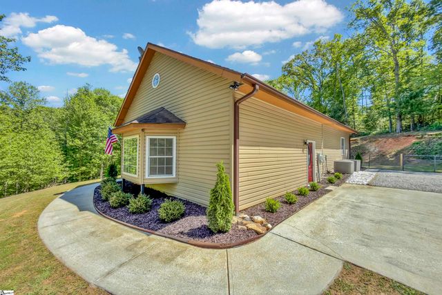163 Healy Lane, Marietta, SC 29661