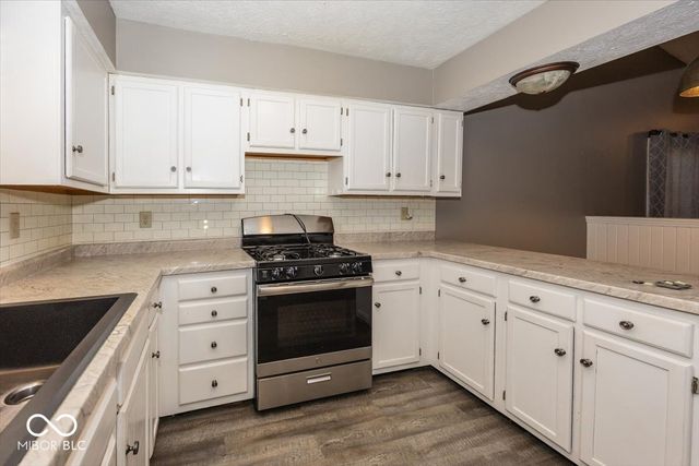 3030 Village Park Circle, Carmel, IN 46033