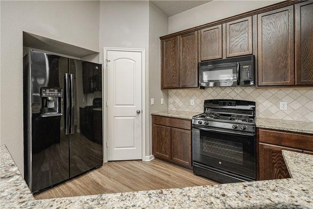 3009 Positano Loop, Bryan, TX 77808