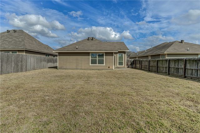 3009 Positano Loop, Bryan, TX 77808