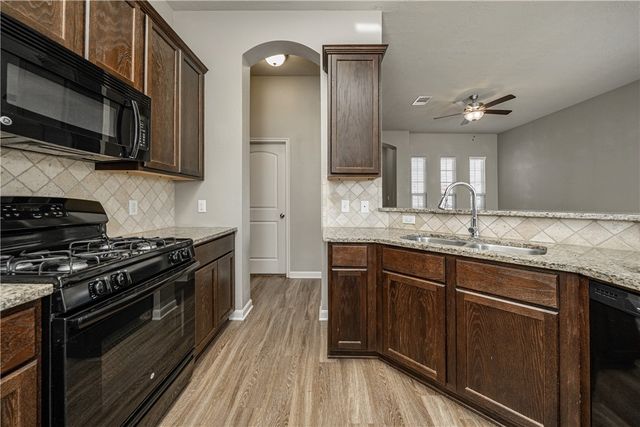 3009 Positano Loop, Bryan, TX 77808