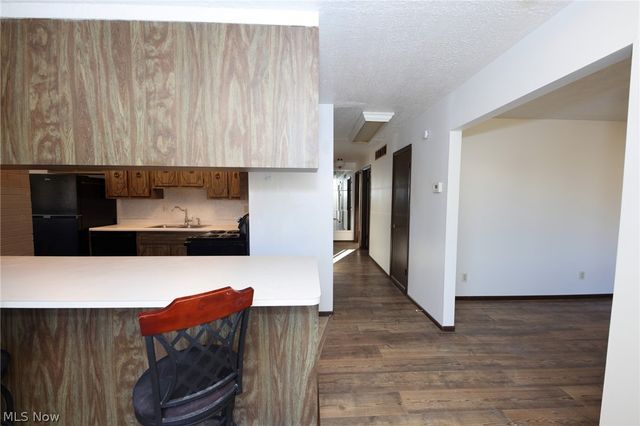 125 Meadowood Drive, New Cumberland, WV 26047