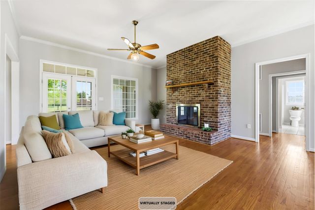 128 FAIRVIEW CIR, Woodstock, VA 22664