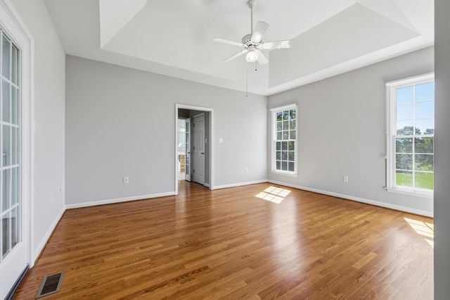 128 FAIRVIEW CIR, Woodstock, VA 22664