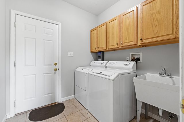 128 FAIRVIEW CIR, Woodstock, VA 22664