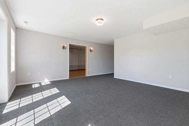 128 FAIRVIEW CIR, Woodstock, VA 22664