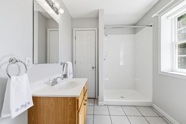 128 FAIRVIEW CIR, Woodstock, VA 22664