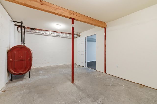 128 FAIRVIEW CIR, Woodstock, VA 22664