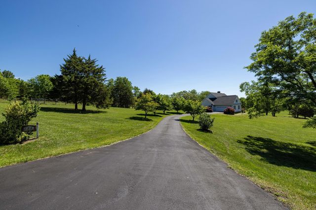 128 FAIRVIEW CIR, Woodstock, VA 22664