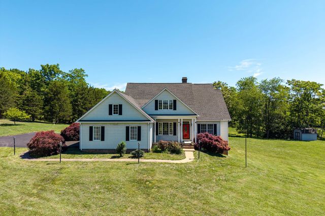 128 FAIRVIEW CIR, Woodstock, VA 22664