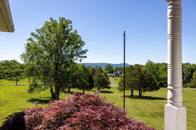 128 FAIRVIEW CIR, Woodstock, VA 22664