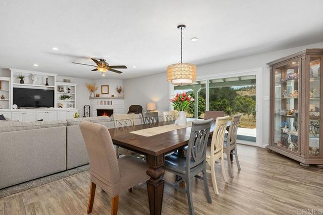 2194 Foothill Drive, Vista, CA 92084