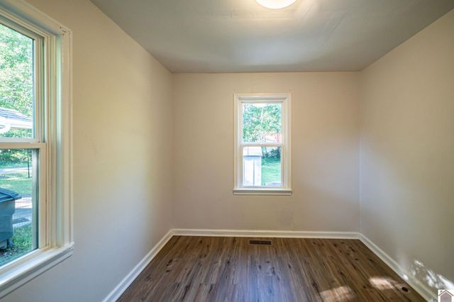 2302 South 25th Street, Paducah, KY 42003