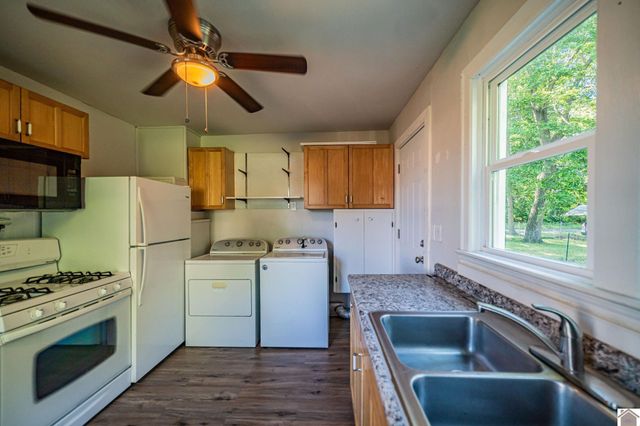 2302 South 25th Street, Paducah, KY 42003