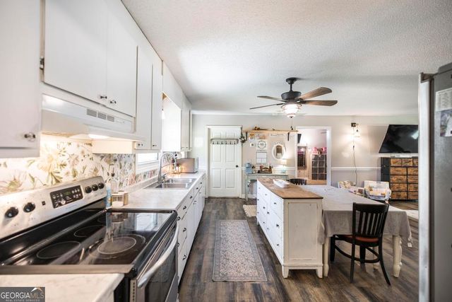 675 Burnett Road, Byron, GA 31008