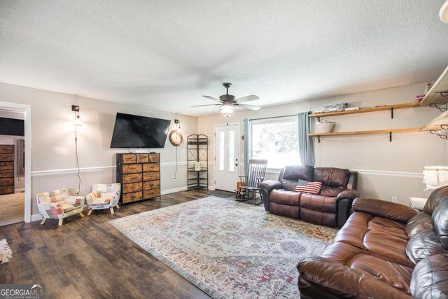 675 Burnett Road, Byron, GA 31008