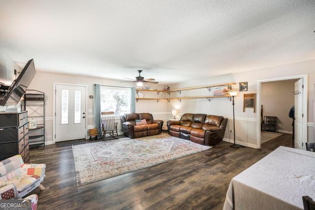 675 Burnett Road, Byron, GA 31008