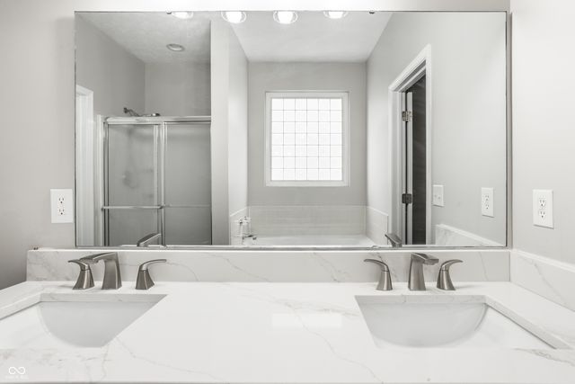 3946 Lincoln Road, Indianapolis, IN 46228