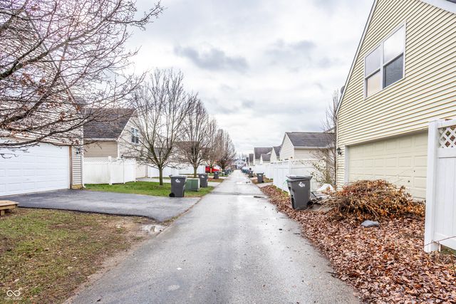 3946 Lincoln Road, Indianapolis, IN 46228