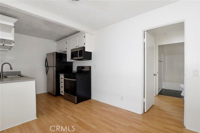 4525 Ramona Avenue 12, La Verne, CA 91750