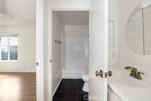 4525 Ramona Avenue 12, La Verne, CA 91750