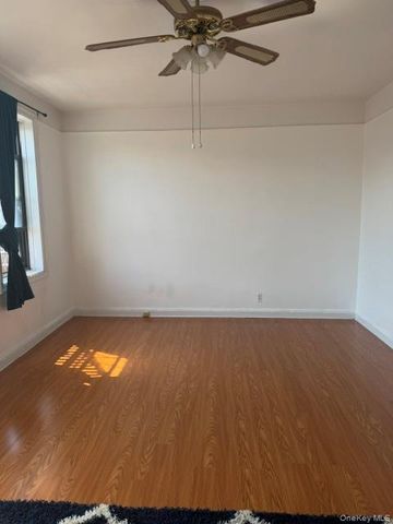 167-10 Crocheron Avenue 4D, Flushing, NY 11358