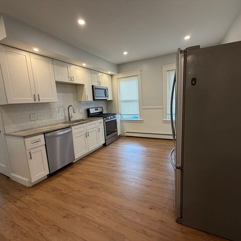 7 Wyman St 1, Worcester, MA 01610