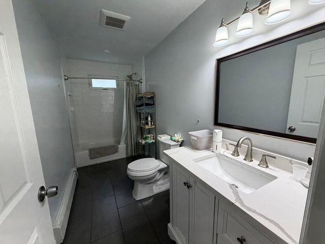 7 Wyman St 1, Worcester, MA 01610