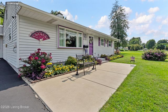216 Granvil Dr, Louisville, KY 40218