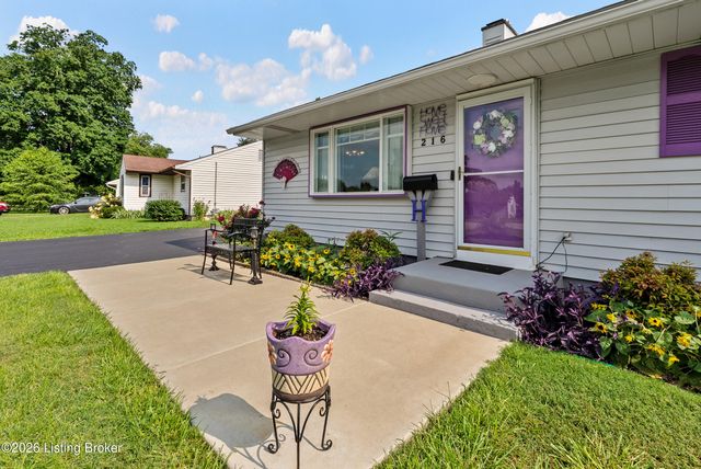 216 Granvil Dr, Louisville, KY 40218