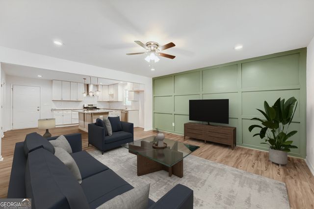 155 Covington Avenue NE, Marietta, GA 30060