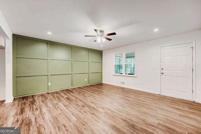 155 Covington Avenue NE, Marietta, GA 30060