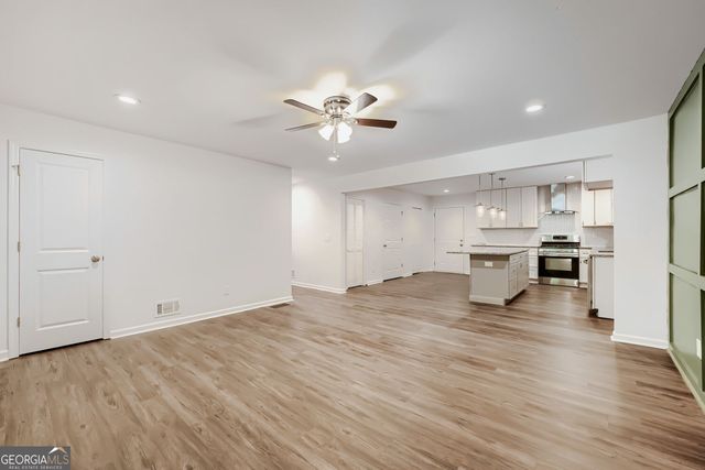 155 Covington Avenue NE, Marietta, GA 30060