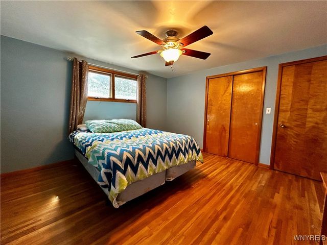 55 Barnabas Drive, Cheektowaga, NY 14043