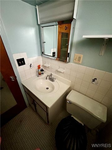 55 Barnabas Drive, Cheektowaga, NY 14043