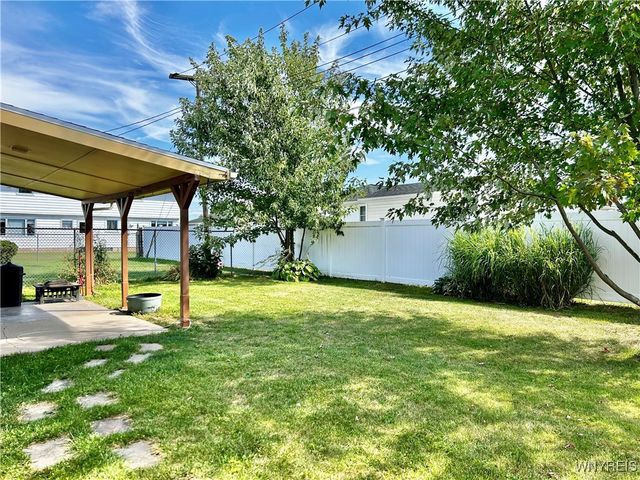 55 Barnabas Drive, Cheektowaga, NY 14043