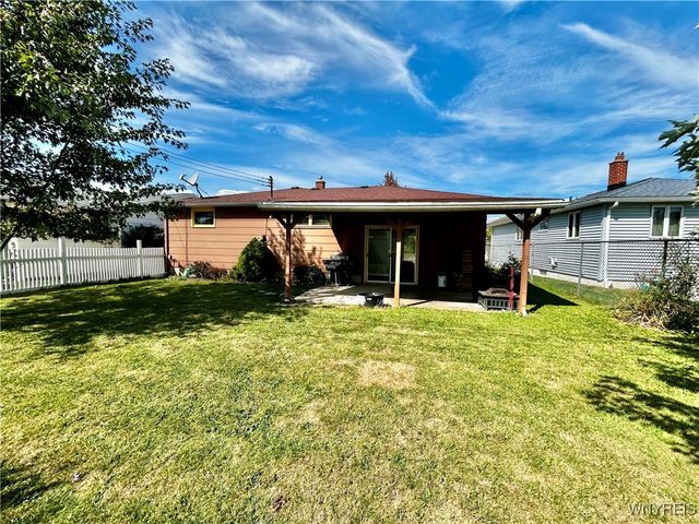 55 Barnabas Drive, Cheektowaga, NY 14043