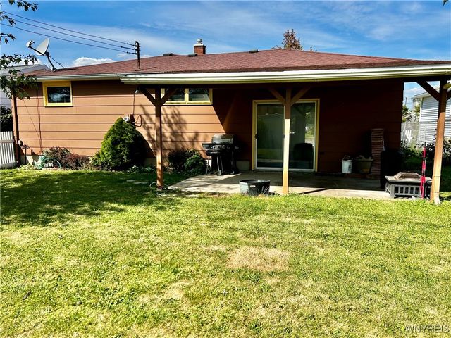 55 Barnabas Drive, Cheektowaga, NY 14043