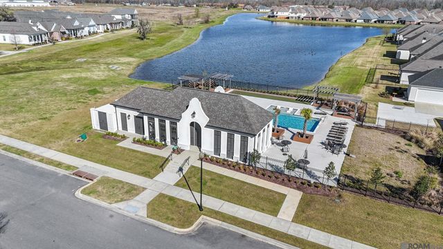 4925 Crestfield Way, Gonzales, LA 70737