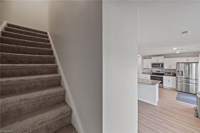 1421 Long Hope Drive, Winston-salem, NC 27127